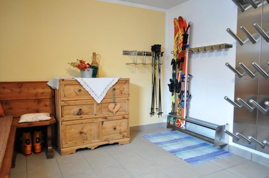 Appartements Kuprian Längenfeld Rum bild
